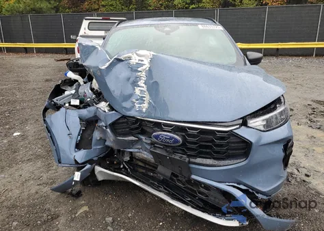 2024 Ford Escape St Line z USA, uszkodzony, nr VIN 1FMCU9MNXRUB32177